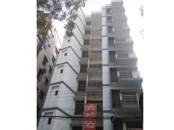 Ready Flat For Sale at Bashundhara B Block